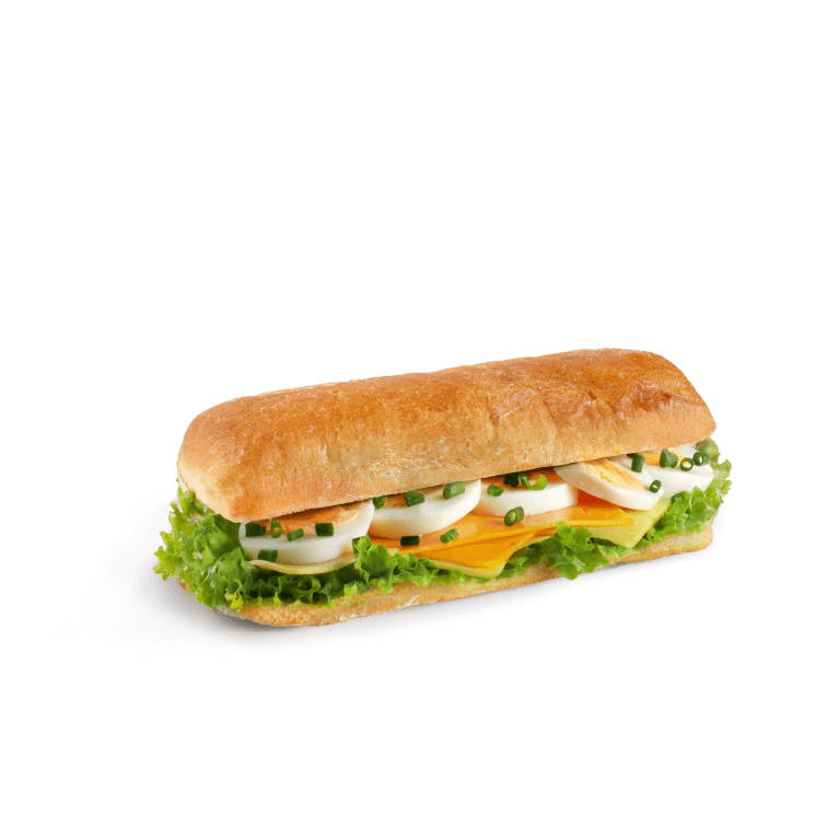 Aromatyczna ciabatta z mieszanką serów mimolette i żółtego oraz jajkiem na twardo. Pyszne połączenie smaków, urozmaicone świeżym szczypiorkiem i majonezem.

