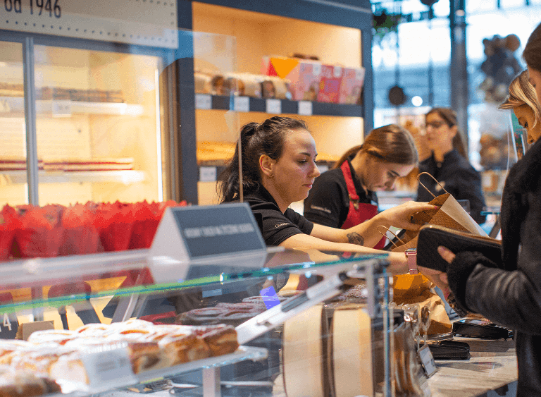 Słodkie otwarcie w Inowrocławiu po remoncie - Zdjęcie 4